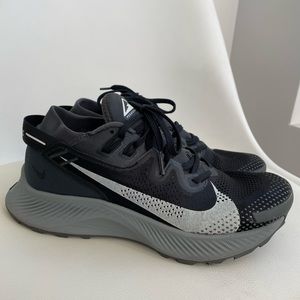 WOMENS NIKE TRAIL PEGASUS 2